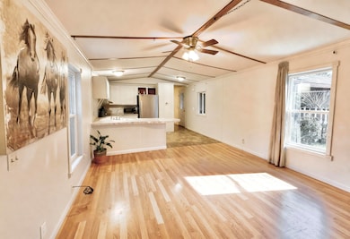 690 Margaret Rose, Medford, OR 97501 - photo 4