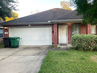 6715 Lozier St, Houston, TX 77021 - photo 2