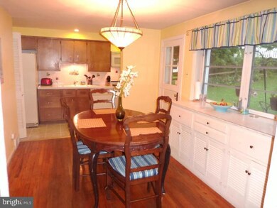 112 Ulmer Ave, Oreland, PA 19075 - photo 5