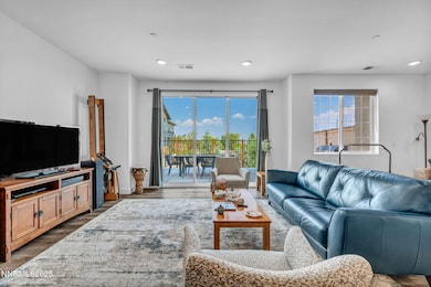 28-web-or-mls-2014-cradle-mountain-dr-2