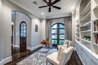 1717 Bayram Dr, Houston, TX 77055 - photo 4