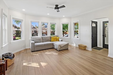 5736 W Roscoe St, Chicago, IL 60634 - photo 3