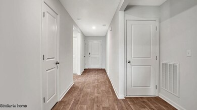 628AvingtonLaneNE-03