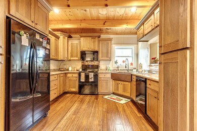 005181212-1-452DakotahWaySeymourTN-SMALL