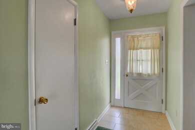 13394 Old Mill Rd, Waynesboro, PA 17268 - photo 6