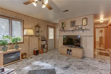 500 W King St, Franklin, IN 46131 - photo 4