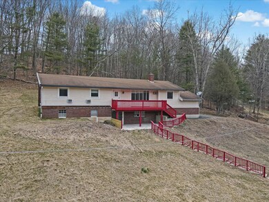 108 Hidden Hollow Ln, Stroudsburg, PA 18360 - photo 4