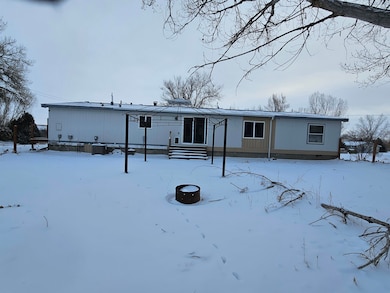 704 S 9th St, Basin, WY 82410 - photo 4