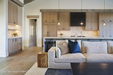 810 Sharp Tail Ct, Driggs, ID 83422 - photo 4