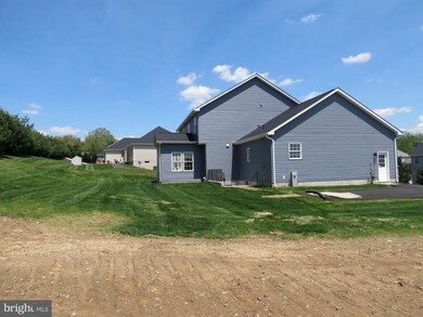 810 Possible Quest Dr, Eldersburg, MD 21784 - photo 4