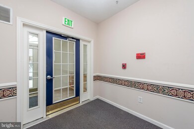 5487 Glenthorne Ct, Rosedale, MD 21237 - photo 3