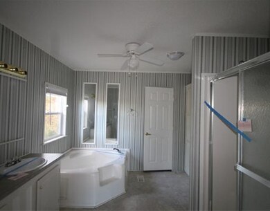 Master Bath/Spa.