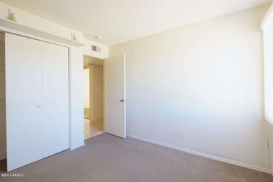 892 W Shannon St, Chandler, AZ 85225 - photo 5