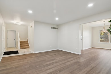 1867 Lake Shore Dr, Romeoville, IL 60446 - photo 5