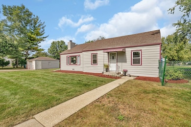 1901 Wilcox St, Crest Hill, IL 60403 - photo 2