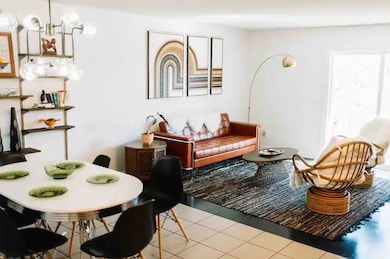 17 Davis Cir, Bella Vista, AR 72715 - photo 3