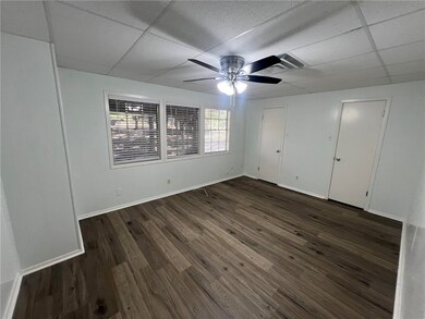 11106 N Dowling Rd, College Station, TX 77845 - photo 6