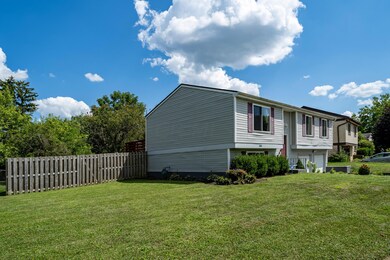 2880 Chatsworth Way_MLS_03