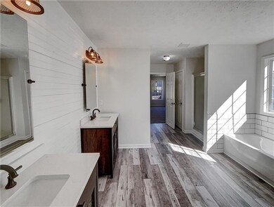 735 Galloping Bend Ct, Auburn, GA 30011 - photo 5