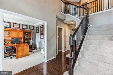 7009 Sand Cherry Way, Clinton, MD 20735 - photo 6