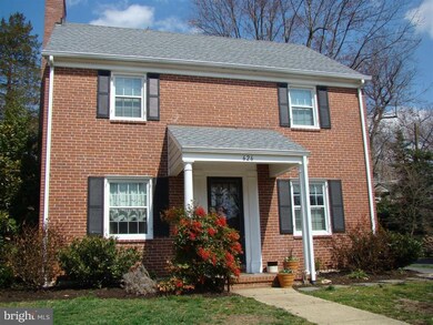 626 Yarmouth Rd, Towson, MD 21286 - photo 2