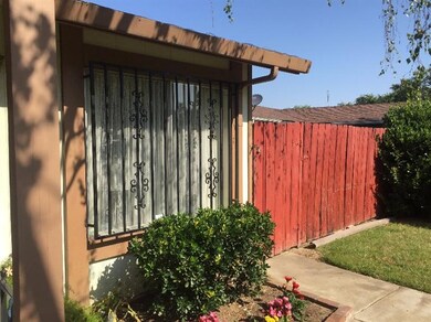 5885 E Ramona Ave, Fresno, CA 93727 - photo 6