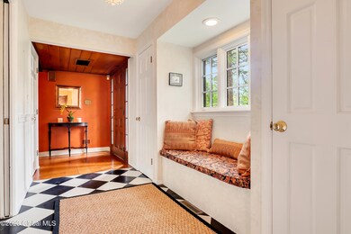 2357 Cayuga Rd, Schenectady, NY 12309 - photo 5