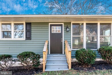 6937 Hollenberry Rd, Sykesville, MD 21784 - photo 2