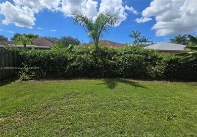 208 SW 15th Place unit 1, Homestead, FL 33030 - photo 4