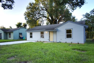 3911 Florinda St, Houston, TX 77021 - photo 3