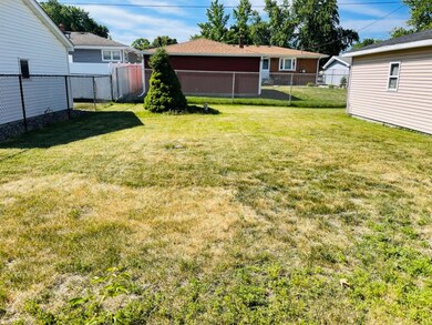 3124 100th St, Highland, IN 46322 - photo 5