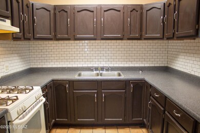 2749 N Geronimo Ave, Tucson, AZ 85705 - photo 5