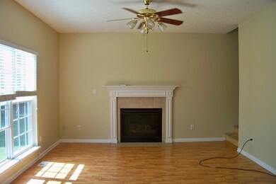 10104 Landwood Dr, Louisville, KY 40291 - photo 3