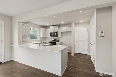 3935 Hyde Loop NE unit 128, Olympia, WA 98506 - photo 6