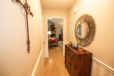 746 Dezso Dr, Alvin, TX 77511 - photo 3