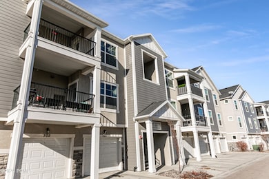 13084 S Tortola Dr unit 204, Herriman, UT 84096 - photo 2