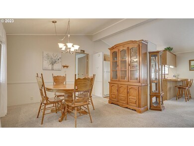 620 SE 2nd Ave unit 63, Canby, OR 97013 - photo 3