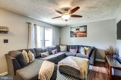 922 Chestnut Wood Ct, Chestnut Hill Cove, MD 21226 - photo 6