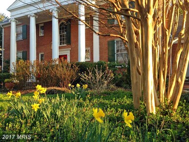 4003 Hunting Pines Ct, Fairfax, VA 22032 - photo 3