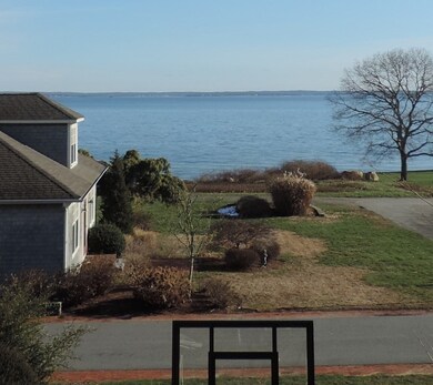 9 Fairfield Ave, Mattapoisett, MA 02739 - photo 3