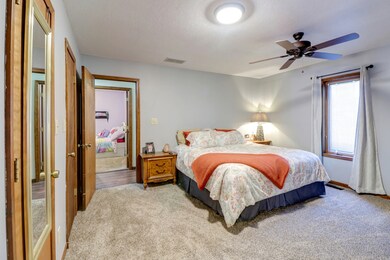 209 Franks Dr, Philo, IL 61864 - photo 4