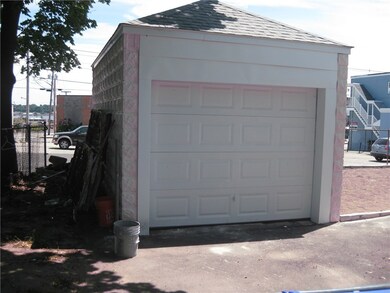 20 Searle St, Providence, RI 02905 - photo 3