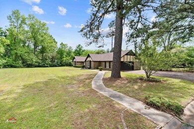 2801 Florence St, Kilgore, TX 75662 - photo 5