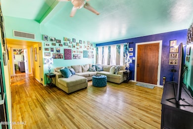 R62B4252-HDR