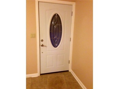 Entry/Foyer.