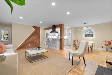 24 Evergreen Rd, Northford, CT 06472 - photo 4