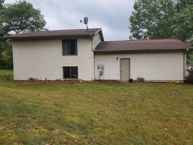 115 Nelson Valley Rd, Camp Douglas, WI 54618 - photo 2