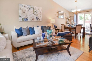 27 Yew Rd, Essex, MD 21221 - photo 2