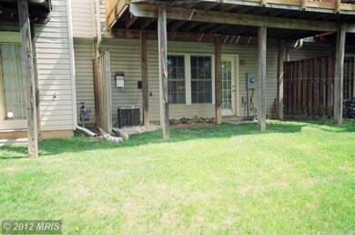 8 Chippewa Ct, Silver Spring, MD 20906 - photo 2