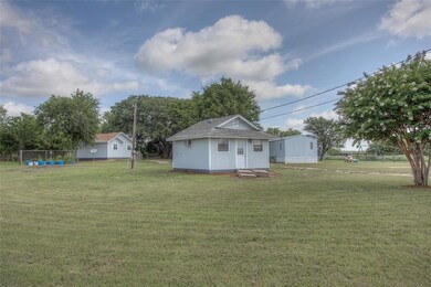 184 Mesquite Trail, Weatherford, TX 76087 - photo 2